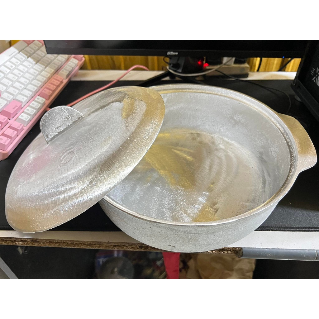 Thố gang đúc,kho thịt cá, nấu lẩu size 12cm-31cm