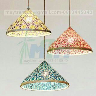 Chao đèn hình nón hoa văn