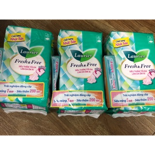 Băng vệ sinh siêu mỏng cánh Laurier Fresh & Free 20 miếng