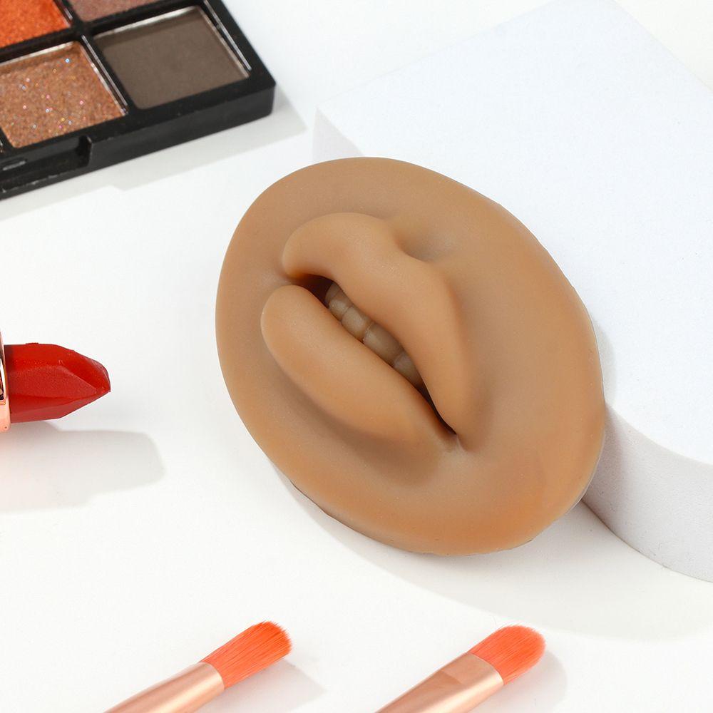 Dụng Cụ Tập Tô Son Môi 3D Cho Người Mới Bắt Đầu