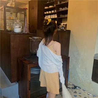 Váy 2 dây caro vàng nơ ngực