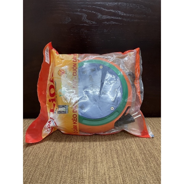[CHÍNH HÃNG] Ổ Cắm Đĩa Bay LiOA DB52-10A Kéo Dài Quay Tay Cuộn Dây Kín 5m