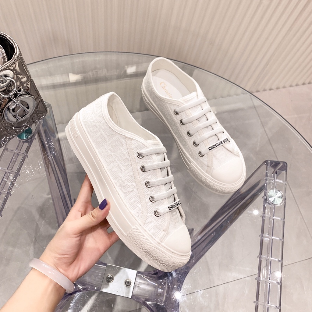 #Giày Thể Thao Cotton Màu Xám Nhạt Thêu Họa Tiết Mới