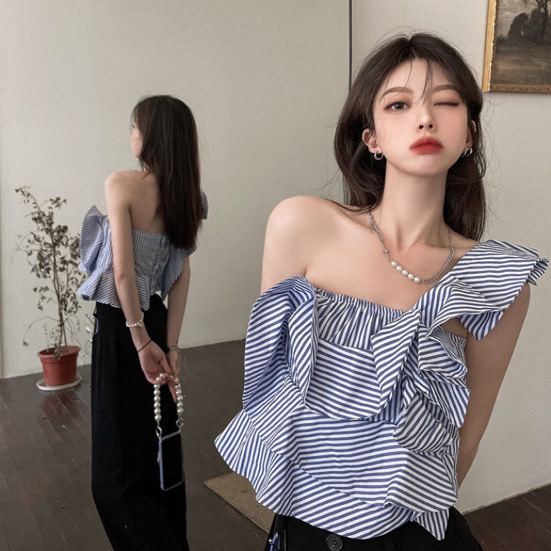 Áo Ngắn Dáng Rộng Lệch Vai Phối Bèo Thời Trang Mùa Hè Cho Nữ