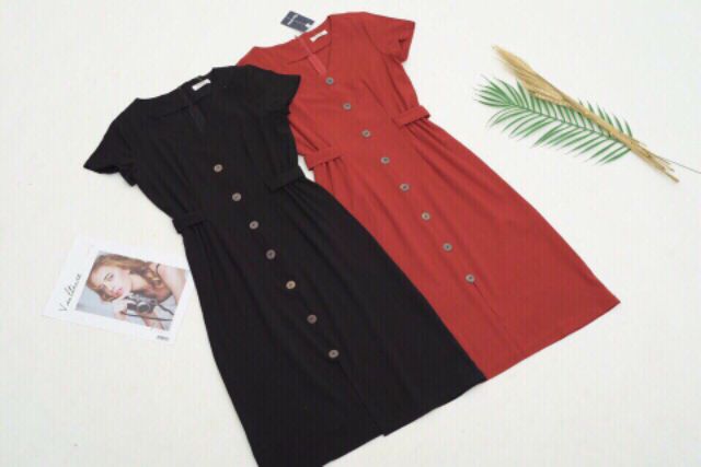 Đầm chữ V hàng thiết kế