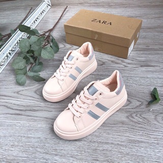Giày sneaker nữ phối kẻ 2 màu Phát sáng cực hot hit