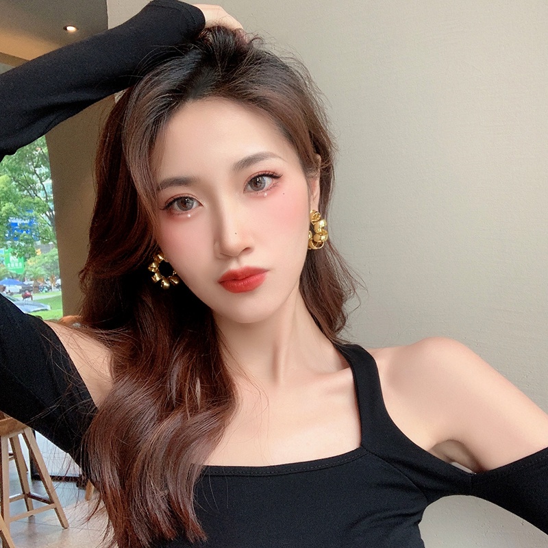 Khuyên Tai Hình Bán Nguyệt Xoắn Ốc Đơn Giản Thời Trang Hàn Quốc