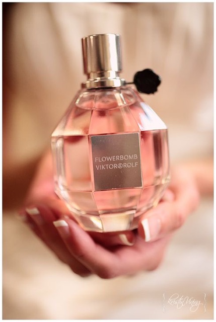 Nước Hoa Flowerbomb 5ml/10ml/20ml