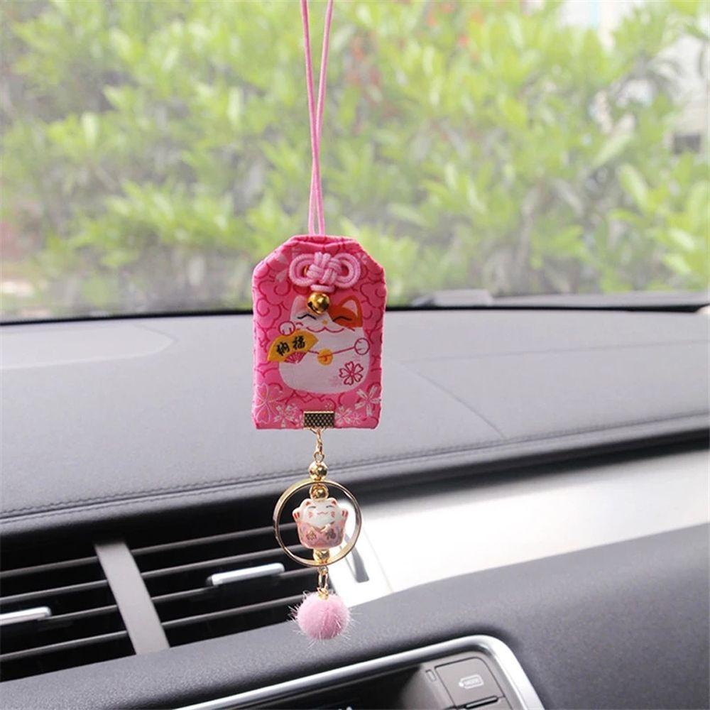 Dây Treo Trang Trí Xe Hơi Mặt Hình Mèo May Mắn Maneki Neko REBUY1 Nhật Bản