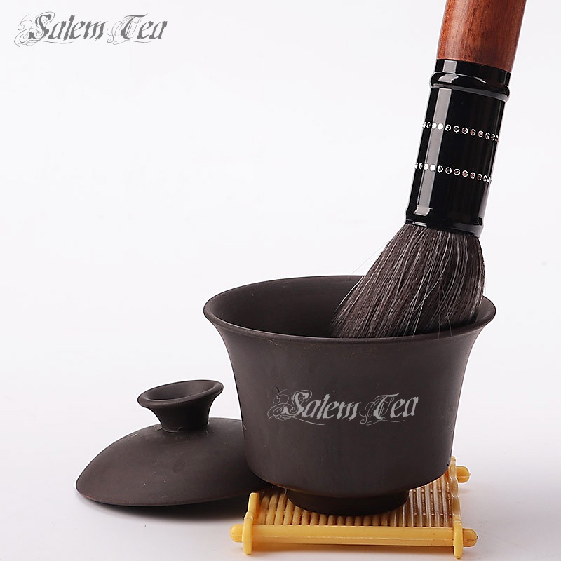 Chổi kim cương quét ấm trà