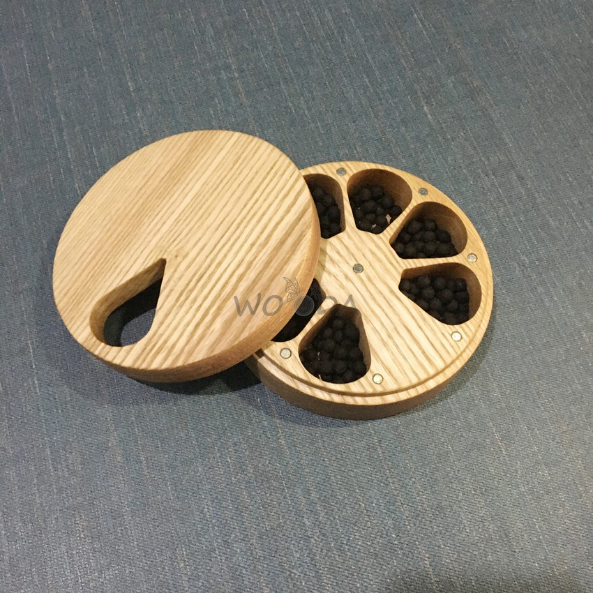 Hộp đựng thuốc tròn 7 ngăn bằng gỗ cao cấp, hộp chia thuốc tiện dụng với nắp đậy có nam châm