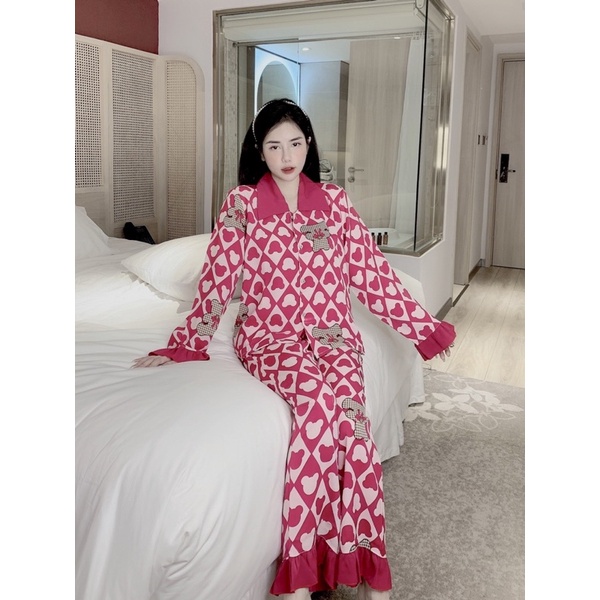Bộ Pijama Lụa thiết kế cổ sen mặc nhà nữ siêu xinh, Chất lụa mango mềm mịn