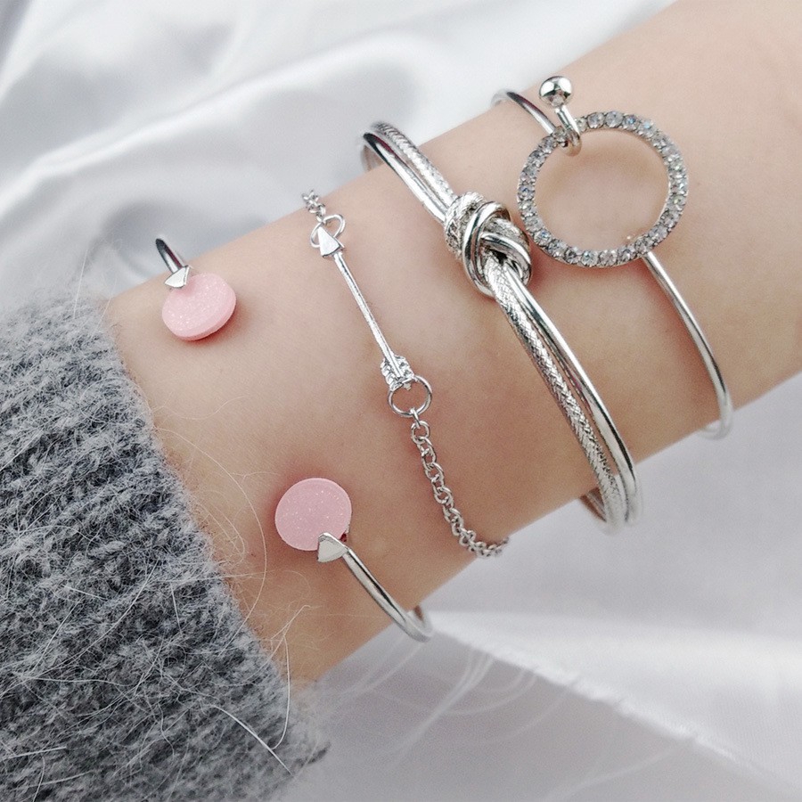 4 Vòng đeo tay đính đá phong cách boho cổ điển thanh lịch cho nữ