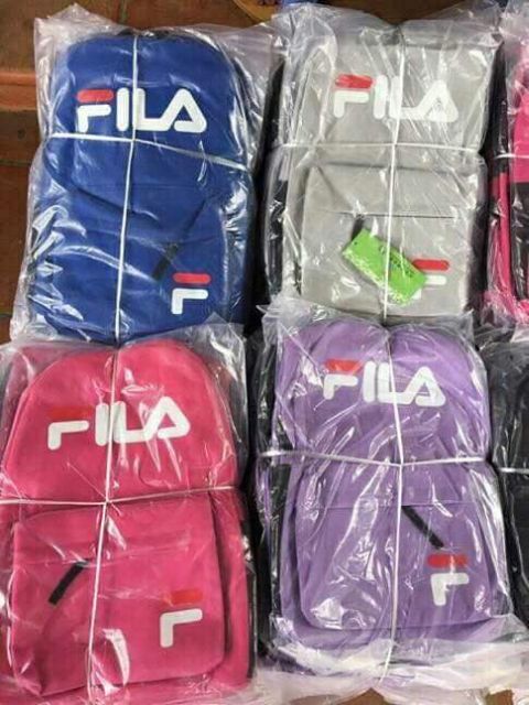 Balo fila chất lương hàng loại 1 size to phom đẹp 
Nhiều màu sắc cho bé lựa chọn trong những ngày du lịch hoặc về quê nh