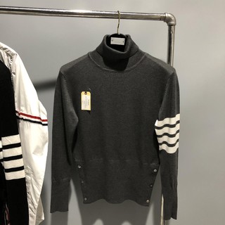 Áo len cổ lọ Thom Browne nam