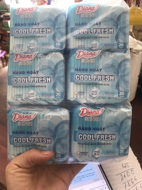 BĂNG VỆ SINH HÀNG NGÀY COOLFRESH 20 miễng/ 1 gói. 6 gói/ 1 bịch