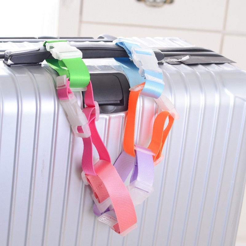 Set 2 dây treo thêm đồ lên vali hành lý, tiện dụng khi đi du lịch.