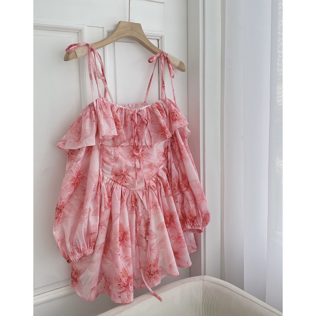 Đầm Váy hoa trễ vai viền bèo háck dáng XUKA-DRESS chất Voon xịn xó cao cấp.