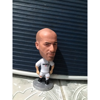 Tượng càu thủ bóng đá Zidane