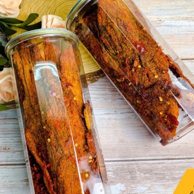 Khô bò miếng siêu ngon đậm vị 300g