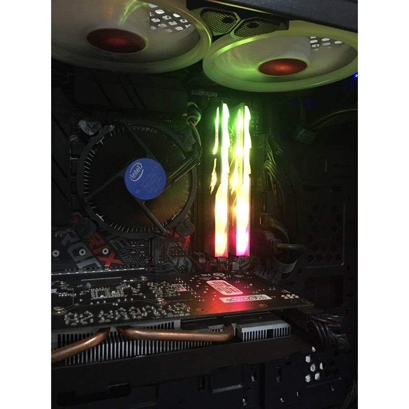 CPU ROG i3 8100 + màn hình cong samsung 32in 32F391
