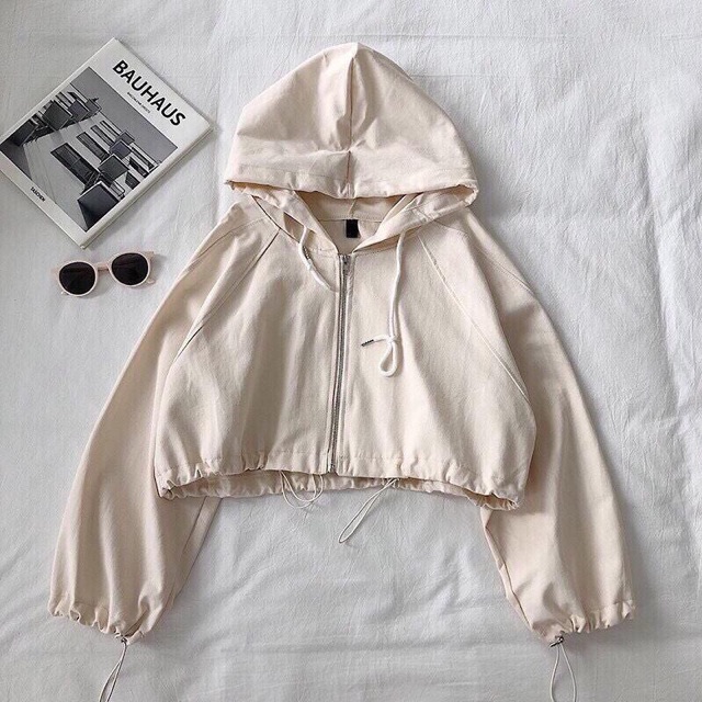 [Mã WASTUP giảm 10% tối đa 30K đơn 99K] ❤️Áo Khoác Dù Croptop Cánh Dơi | BigBuy360 - bigbuy360.vn