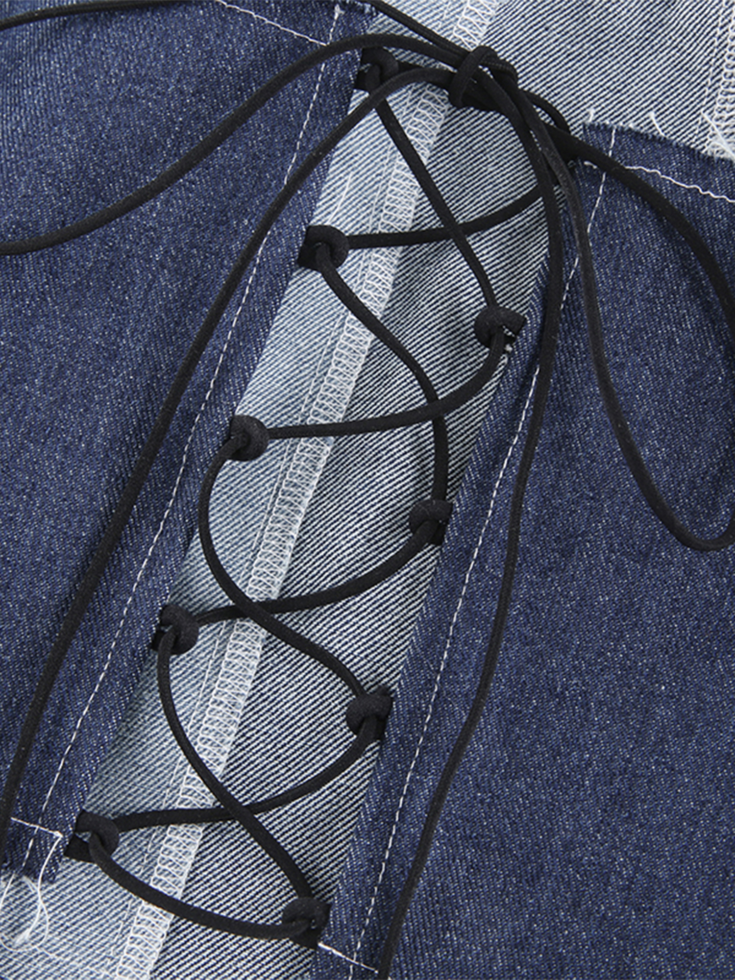 Áo croptop denim thiết kế dây đan chéo lưng thời trang dành cho nữ