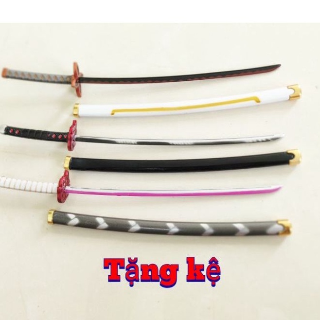 mô hình trưng bày kimetsu no yaiba kiếm trùng trụ viêm trụ tanjiro