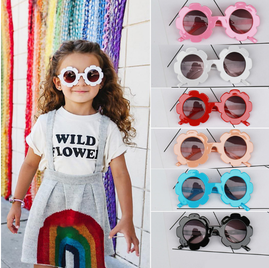 Mắt Kính Gọng Tròn Đính Hoa Xinh Xắn Cho Bé