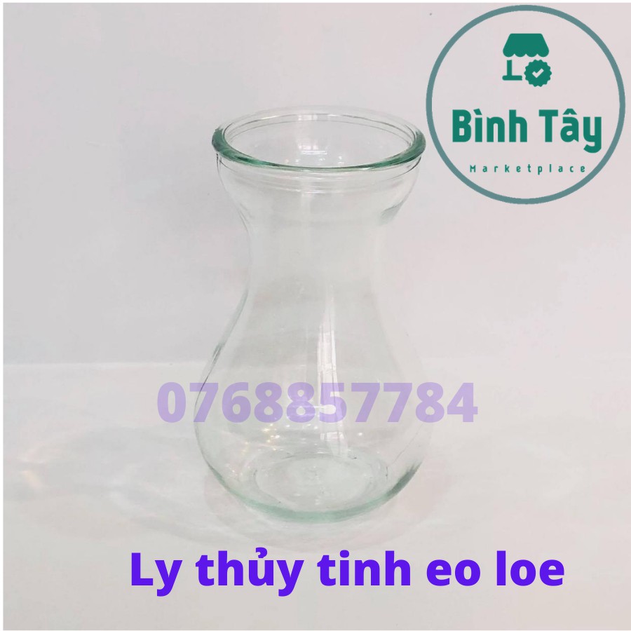 Ly thủy tinh eo loe có kiểu dáng thon gọn, bắt mắt, rất thích hợp đựng sinh tố, nước ép trái cây, sữa tươi, làm bình cắm