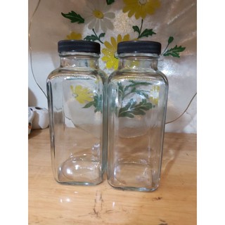 chai thủy tinh 350ml thân vuông miệng rộng nắp nhựa