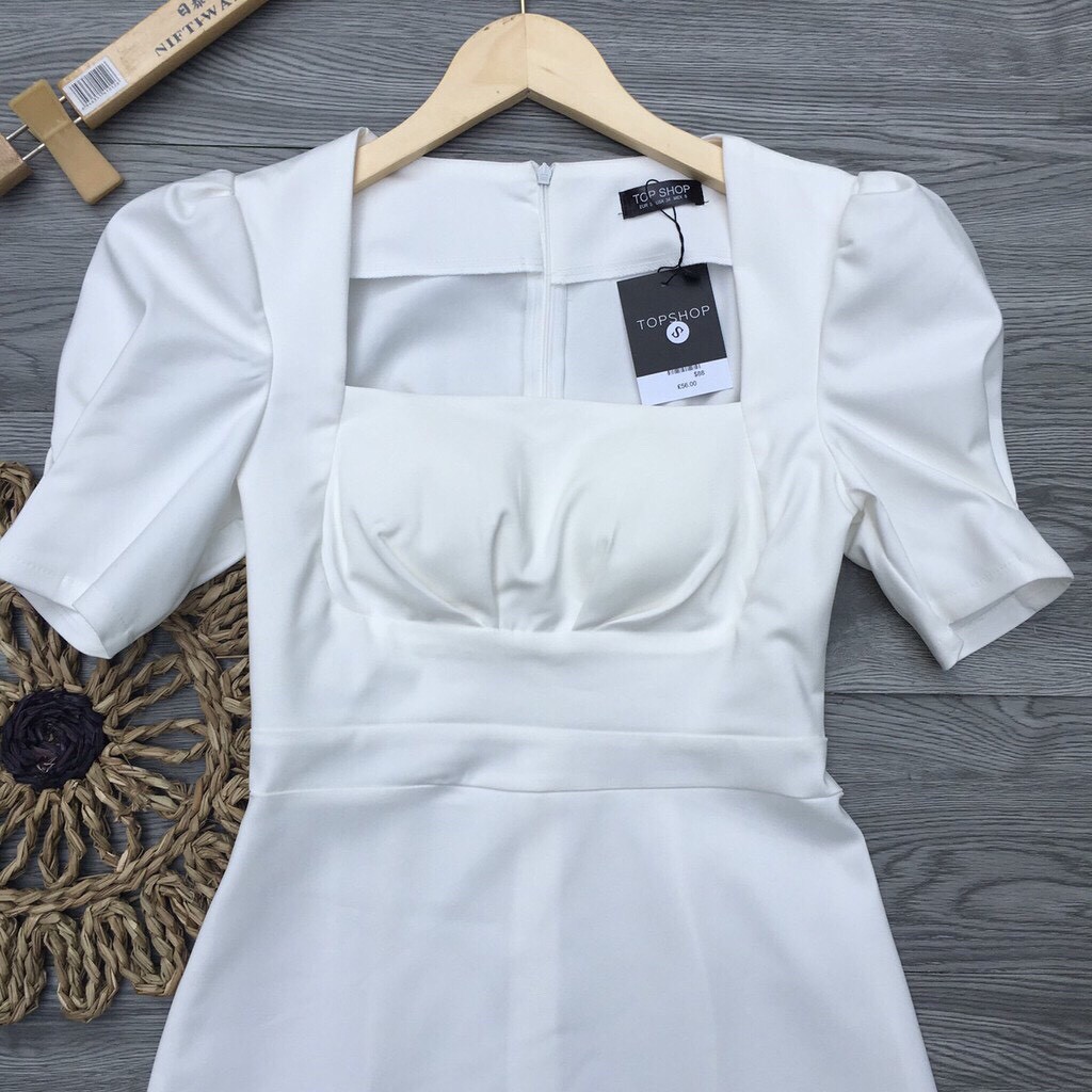 Váy thiết kế kaki siêu xinh dáng xuông co dãn thỏe mái | BigBuy360 - bigbuy360.vn