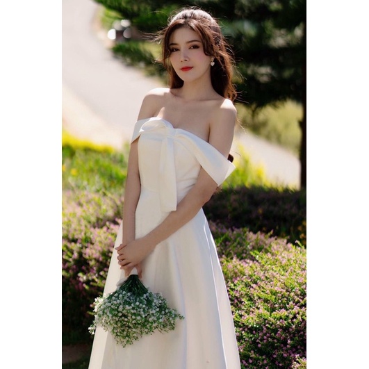 ĐẦM MAXI TRỄ VAI NƠ XẺ ĐÙI FULL SIZE S/M/L/XL