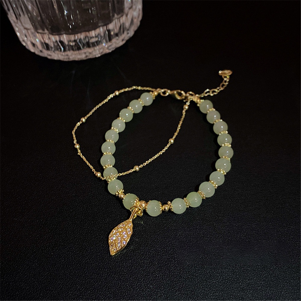 Vòng Tay Chuỗi Hạt Đá Ngọc Bích Sang Trọng Cho Nữ