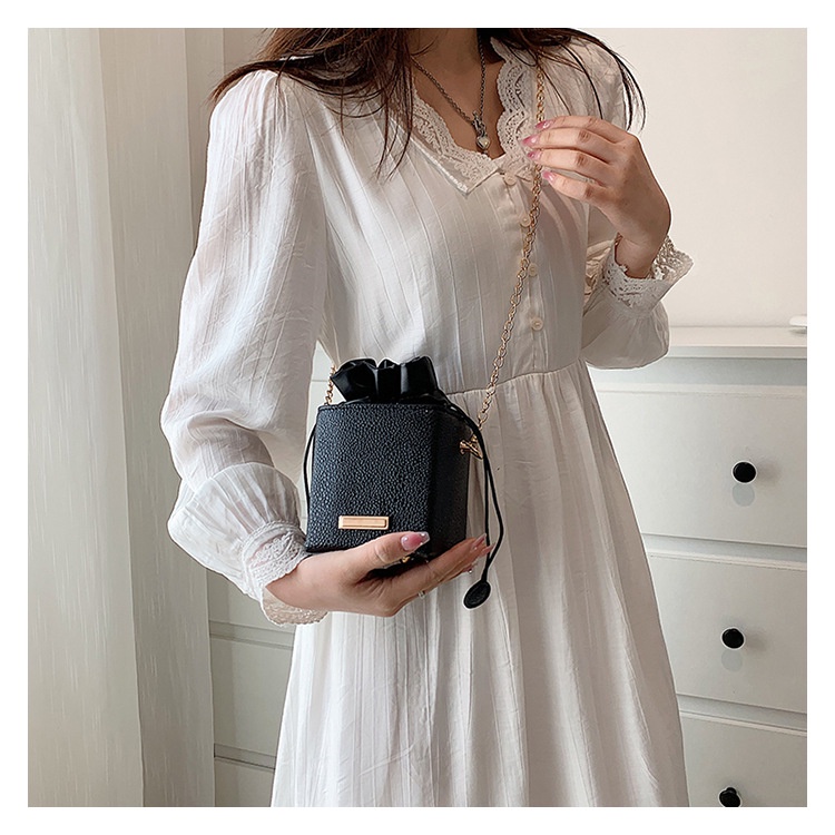 Túi Đeo JASMIN NOIR Chéo Da PU Phối Dây Xích Thời Trang Cho Nữ