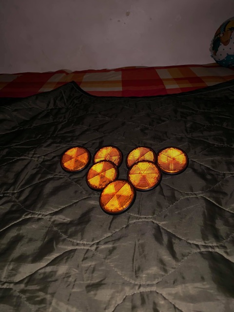 Mắt mèo phản quang xe máy gán mọi loại xe