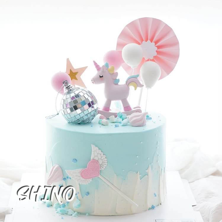 Đồ chơi hình Unicorn nhựa hồng trang trí bánh