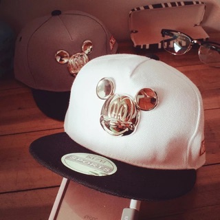 Mũ snapback mickey cho bé
