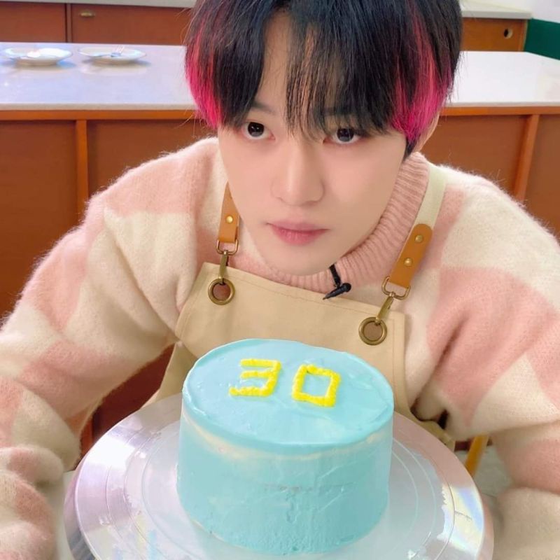 CHÍNH HÃNG ÁO SWEATER & CARDIGAN  FALLETT CHENLE & JISUNG NCT