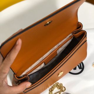 Túi Michael kors nâu