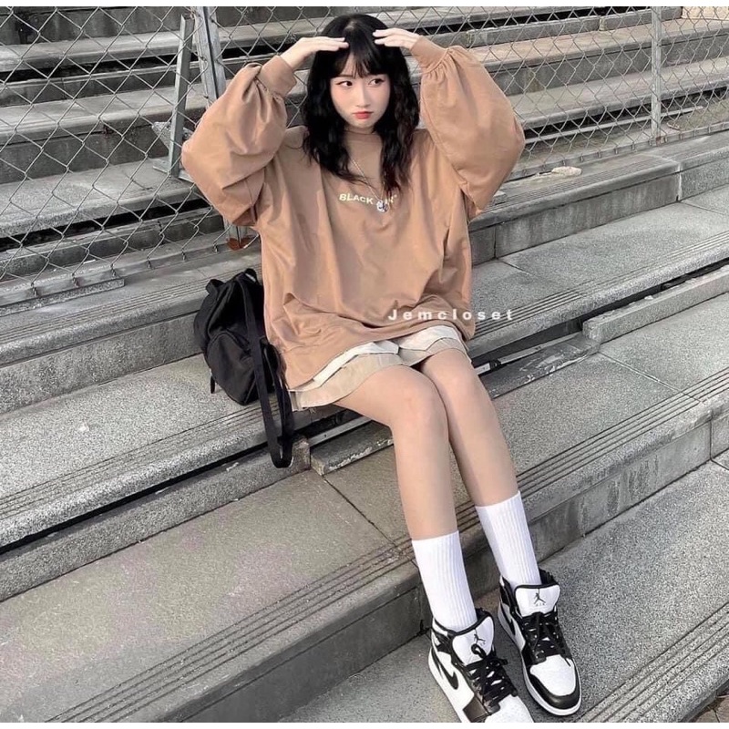 Áo sweater cam đất unisex dáng rộng in chữ tay xinh xỉu