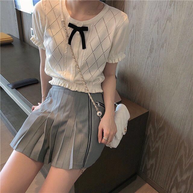 Áo trắng cổ nơ đục lỗ 💃