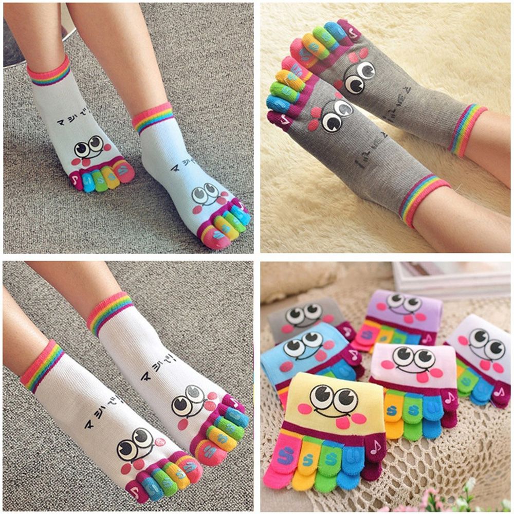 Đôi tất cotton xỏ ngón họa tiết dễ thương dành cho nữ