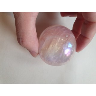 Đá rose quartz aura palm