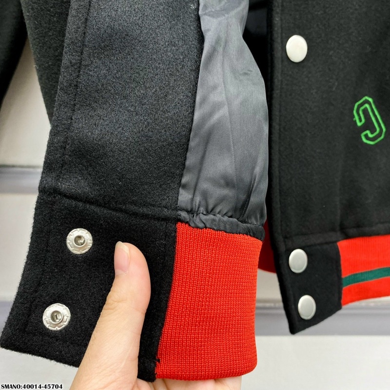 Áo Khoác Bomber Nam GC Chữ Thêu Cao Cấp - Áo Bomber GC Nam Chất Nỉ Siêu Đẹp