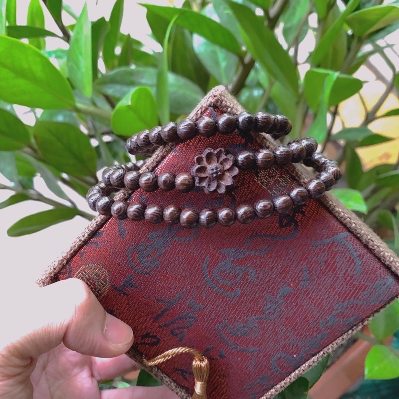 Vòng Tay 108 Hạt Trầm Hương Mix Hoa Sen Thời Trang, Hợp Phong Thuỷ