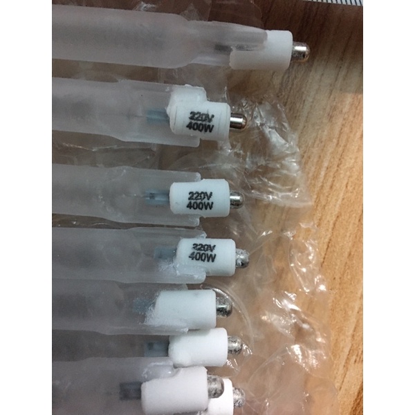 Bóng Quạt Sưởi Halogen Không Dây 24cm -400W -220V Hàng Loại Tốt