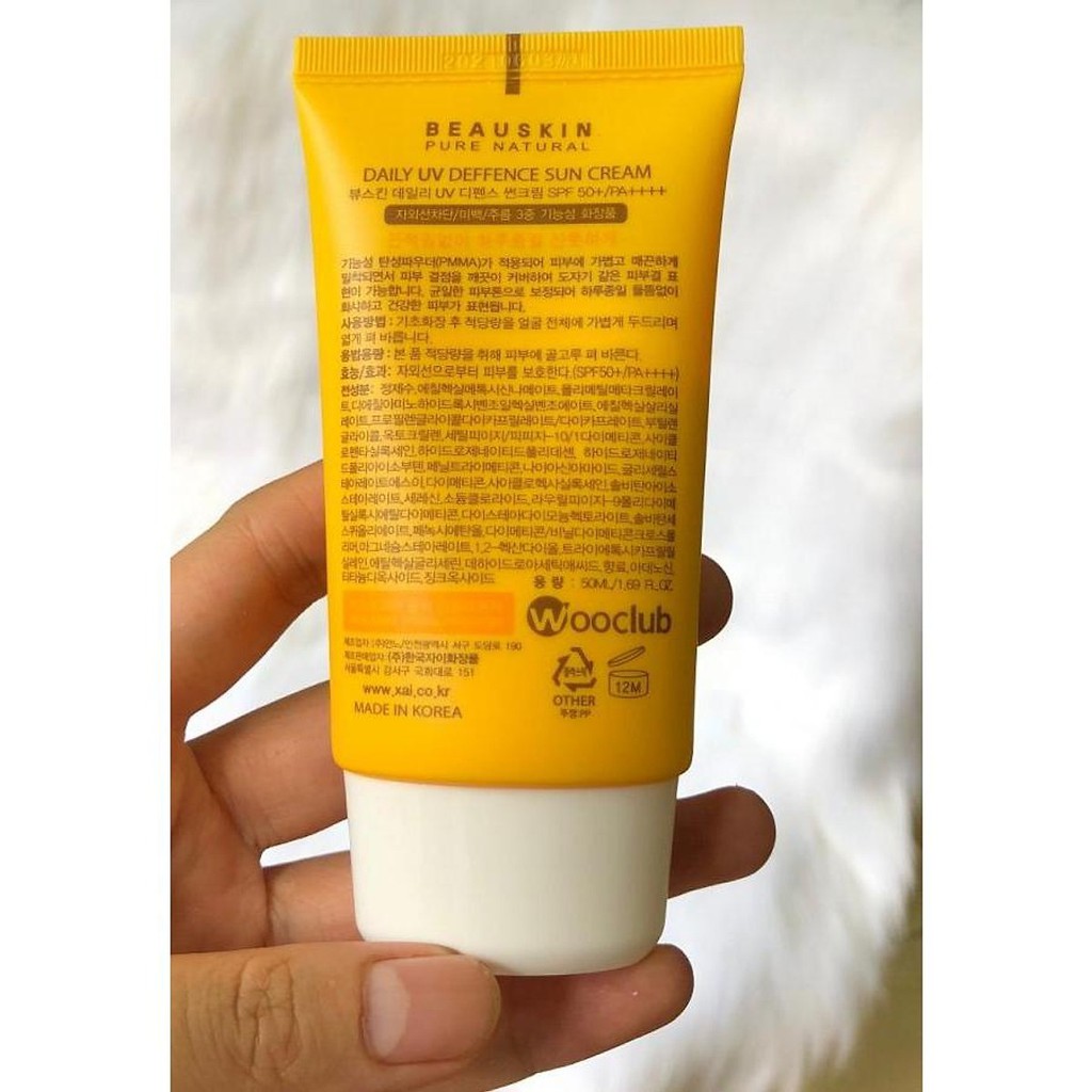 Kem chống nắng cao cấp không nhờn không bết dính Beauskin Hàn quốc ( 50ml)