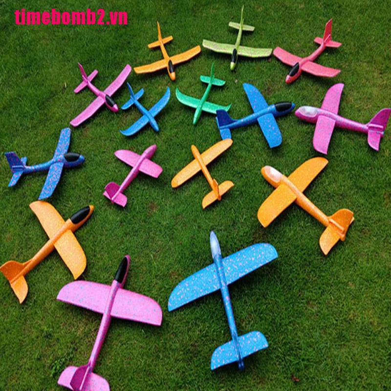 Đồ chơi máy bay xốp ném tay có đèn led 48cm