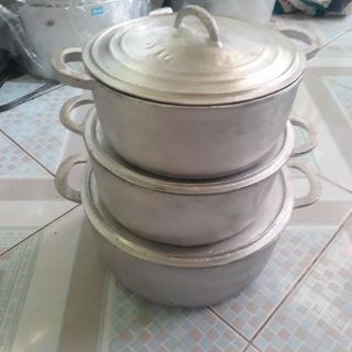 Bộ nồi gang 3 cái .số 8,10,14 .dk19,21,23cm